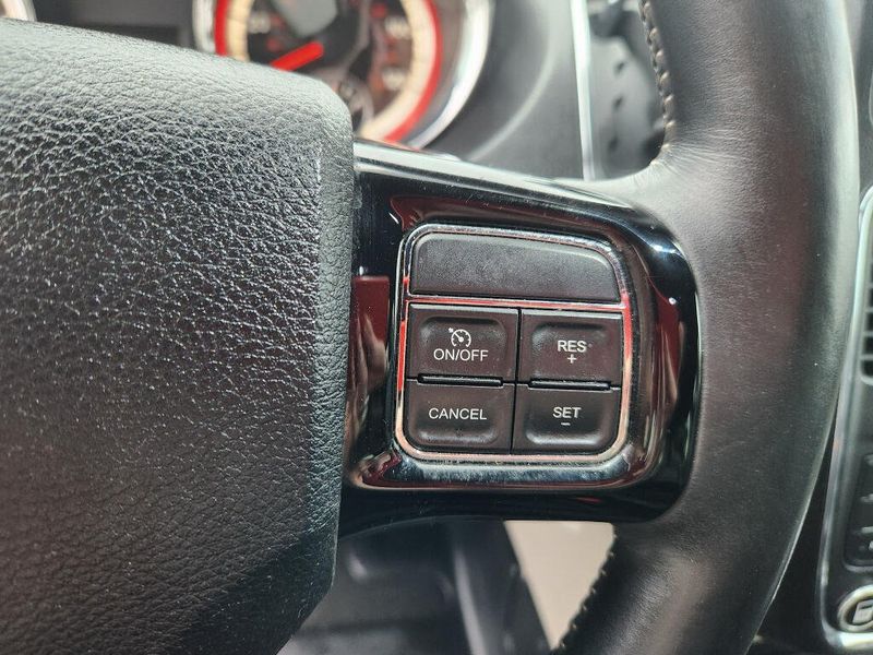 Used 2019 Dodge Grand Caravan SXT