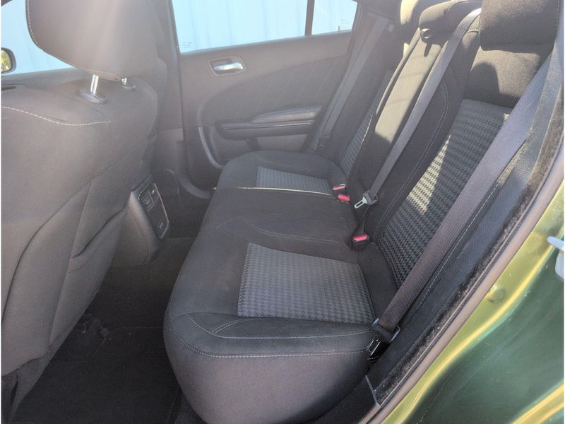 Used 2022 Dodge Charger SXTImage 27