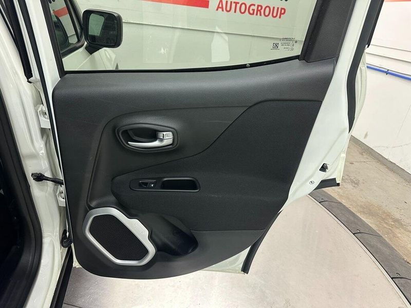 2018 Jeep Renegade SportImage 23