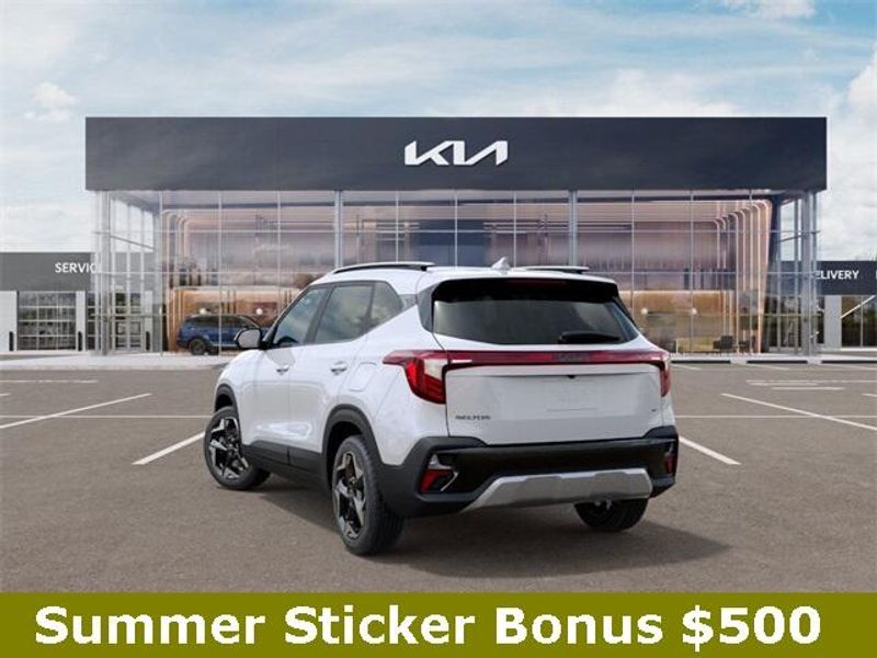 2025 Kia Seltos SImage 4