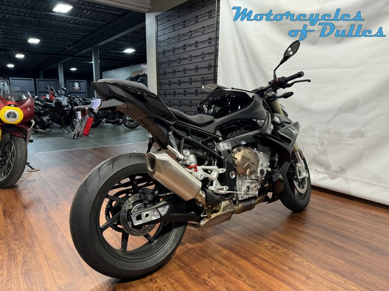 2024 BMW S 1000 R in a Black Storm Metallic exterior color. Motorcycles of Dulles 571.934.4450 motorcyclesofdulles.com 