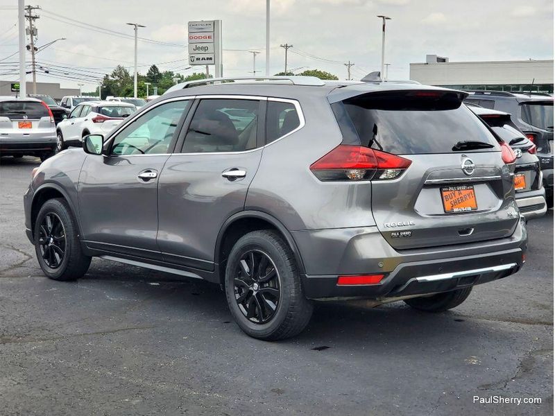 Used 2020 Nissan Rogue SV
