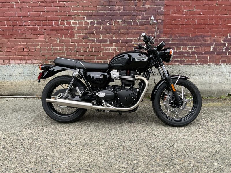 2025 Triumph Bonneville T120