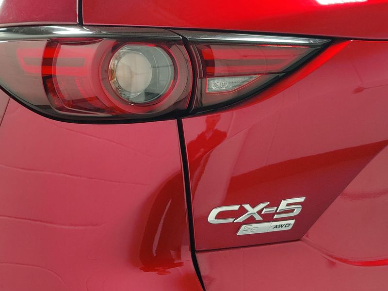 Used 2019 Mazda CX-5 Signature AWD w/Sunroof/NavImage 5