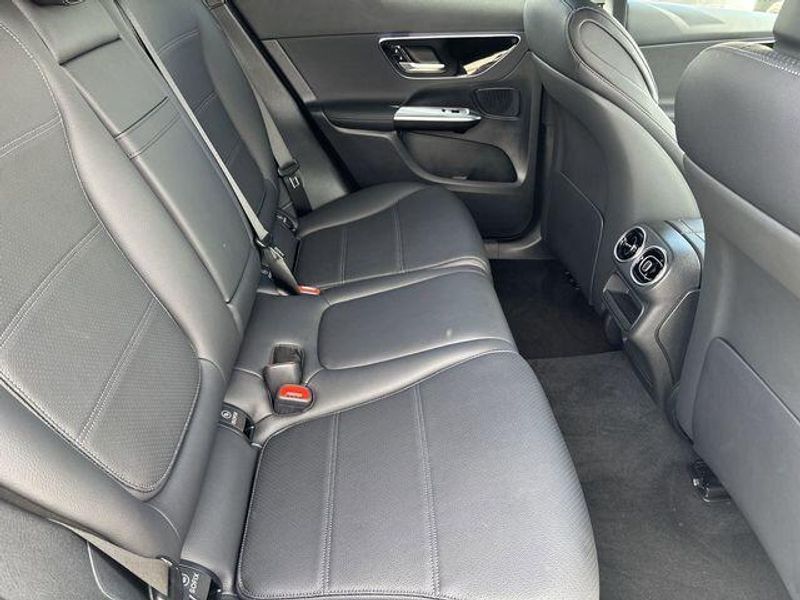 Used 2026 Mercedes-Benz GLC 350e 350eImage 14