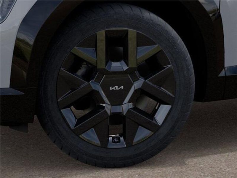 New 2026 Kia EV9 LandImage 9