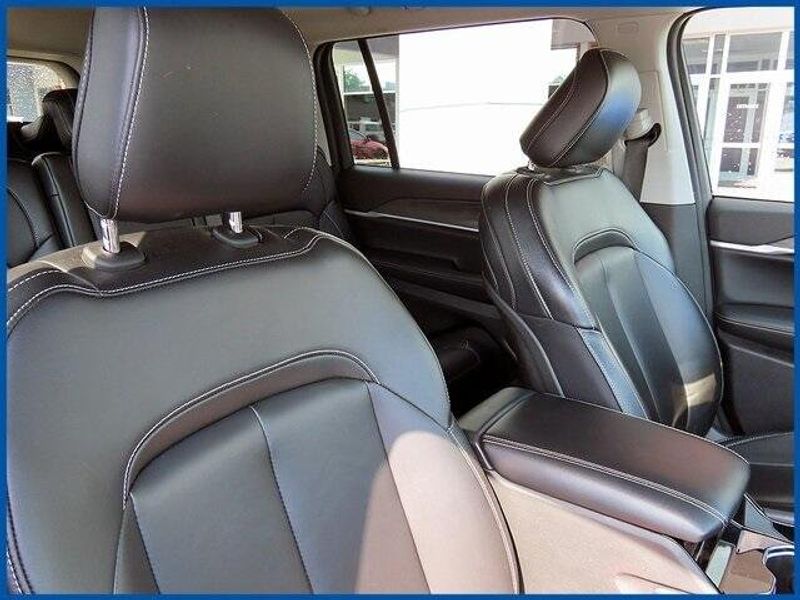 2023 Jeep Grand Cherokee L LimitedImage 9