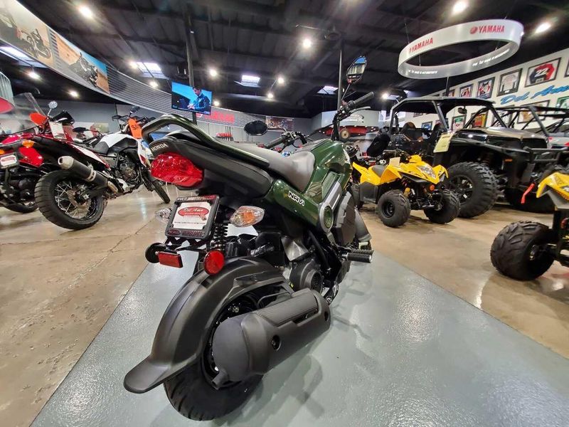 Used 2023 Honda Navi Image 7