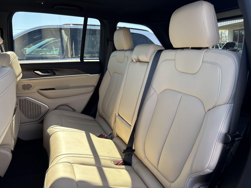 New 2026 Jeep Grand Cherokee Limited 4x4Image 20