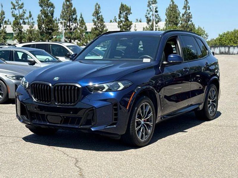 Used 2024 BMW X5 sDrive40iImage 2