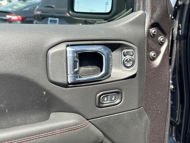 New 2026 Jeep Wrangler 4-door Rubicon X