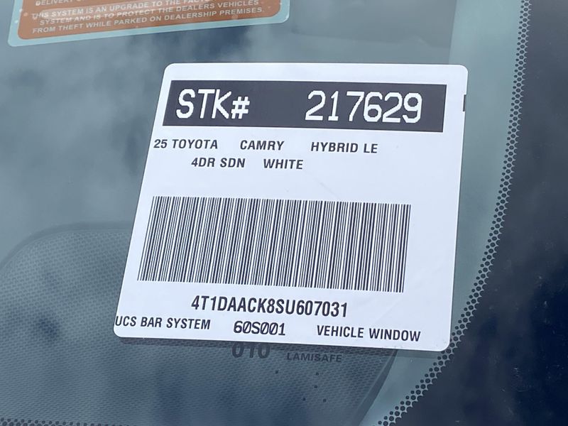 2025 Toyota Camry LEImage 20