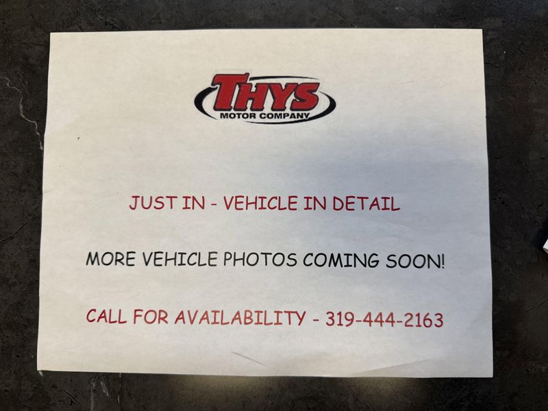 Used 2019 Chrysler Pacifica Touring L PlusImage 2