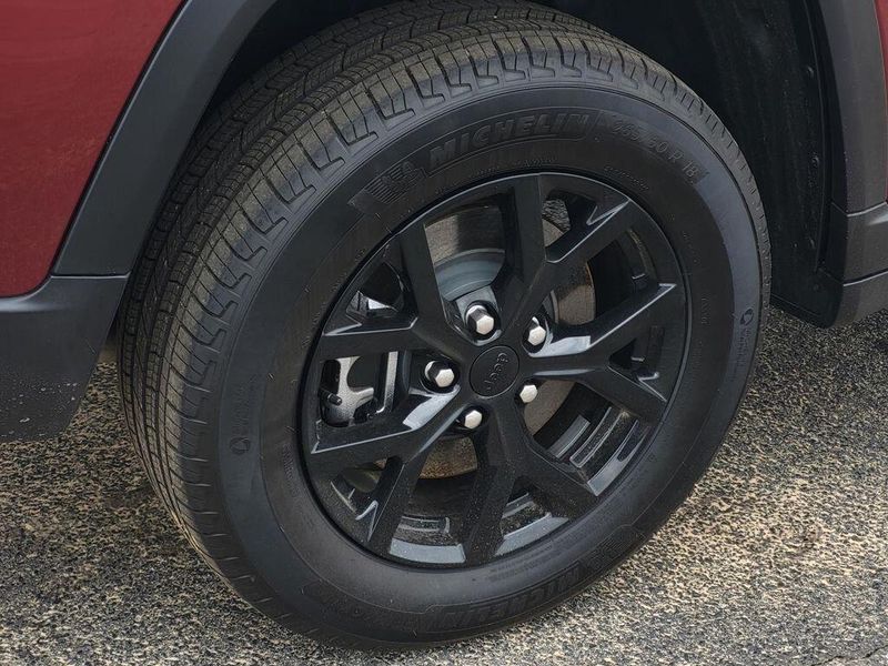 2025 Jeep Grand Cherokee L Altitude XImage 7
