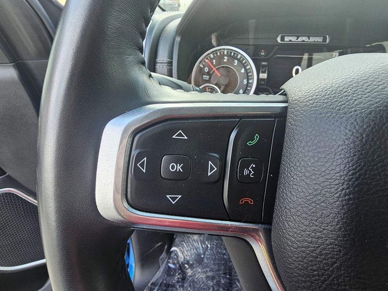 2022 RAM 1500 LaramieImage 17