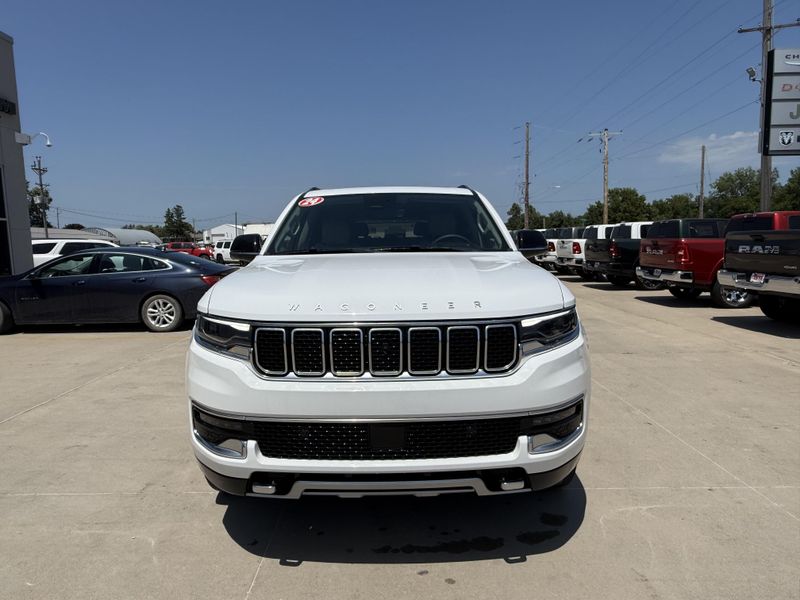 2024 Jeep Wagoneer Series IIImage 34