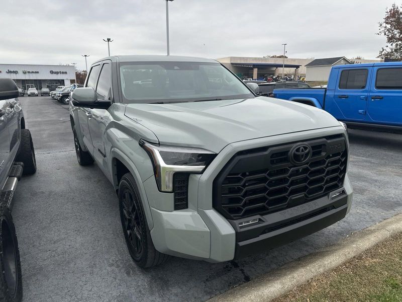 2023 Toyota Tundra SR5 TRD SPORTImage 3