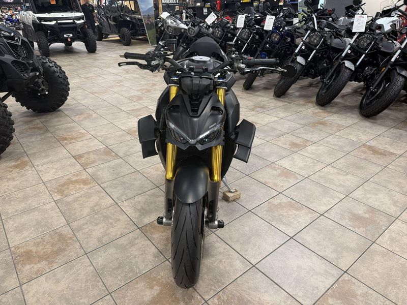 Used 2021 Ducati STREETFIGHTER V4S Image 12