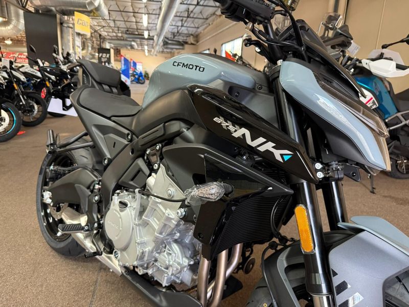 New 2026 CFMOTO 675NK Image 5