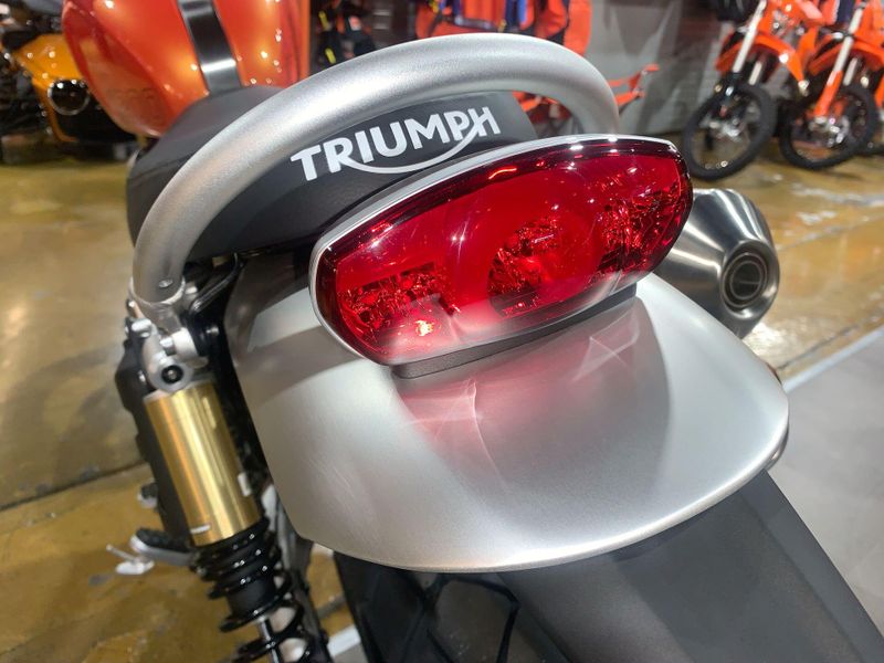 New 2025 Triumph SCRAMBLER 1200 XE Image 14