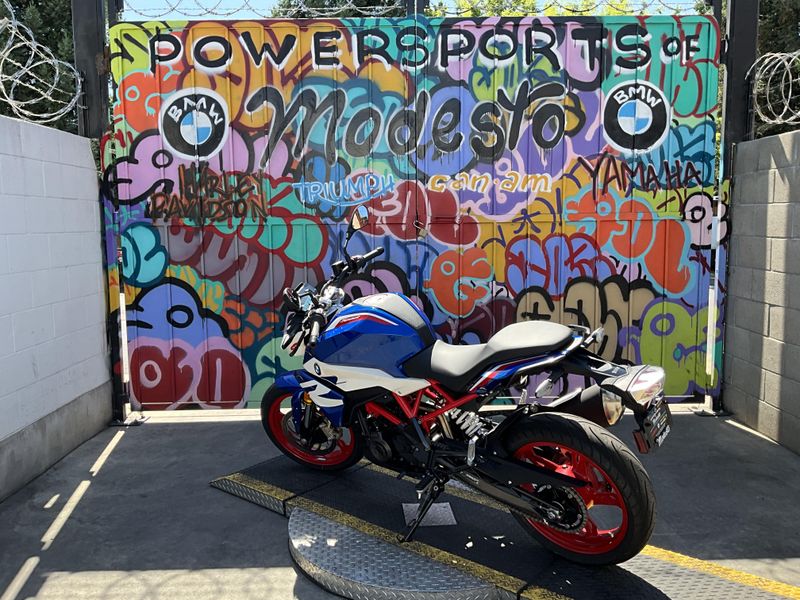 Used 2025 BMW G 310 R Image 9