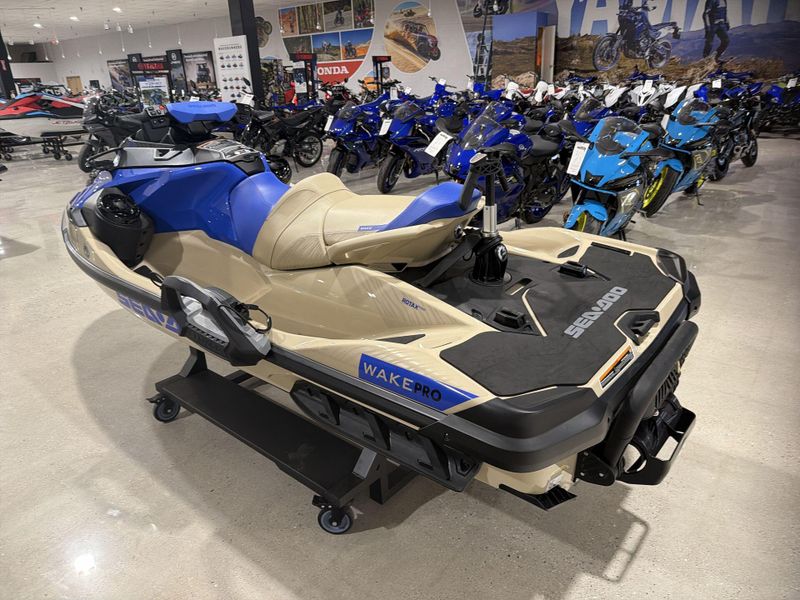 New 2026 Sea-Doo WAKE PRO 230  (SOUND SYSTEM) Image 15
