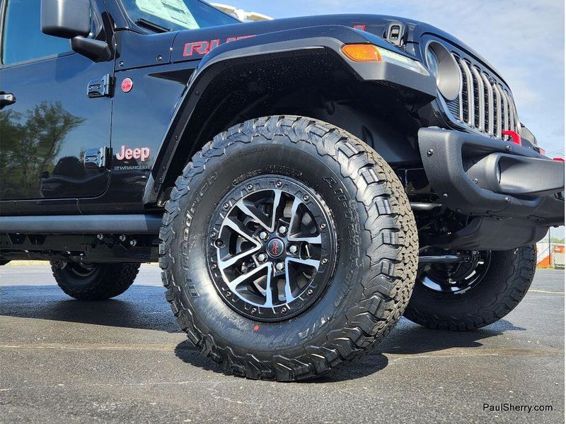 New 2026 Jeep Wrangler 4-door Rubicon X