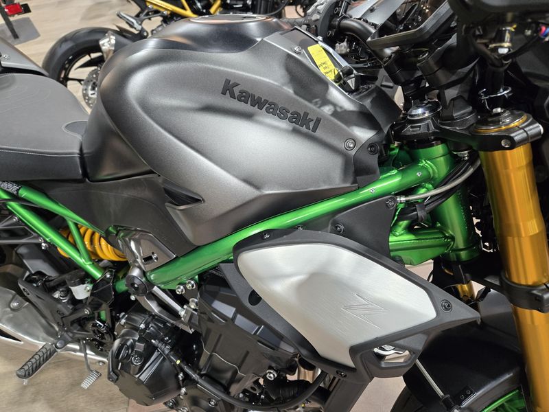 NEW 2026 KAWASAKI Z900 SE ABS Image 14
