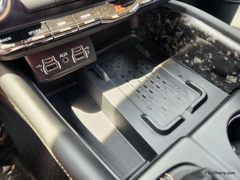 New 2025 Dodge Durango R/T 20th Anniversary Premium AwdImage 47