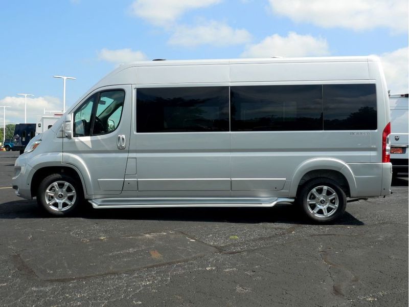 2024 RAM Promaster 2500 Slt+ Window Van High Roof 159