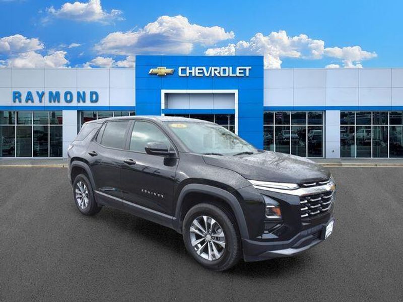 Used 2026 Chevrolet Equinox LTImage 11