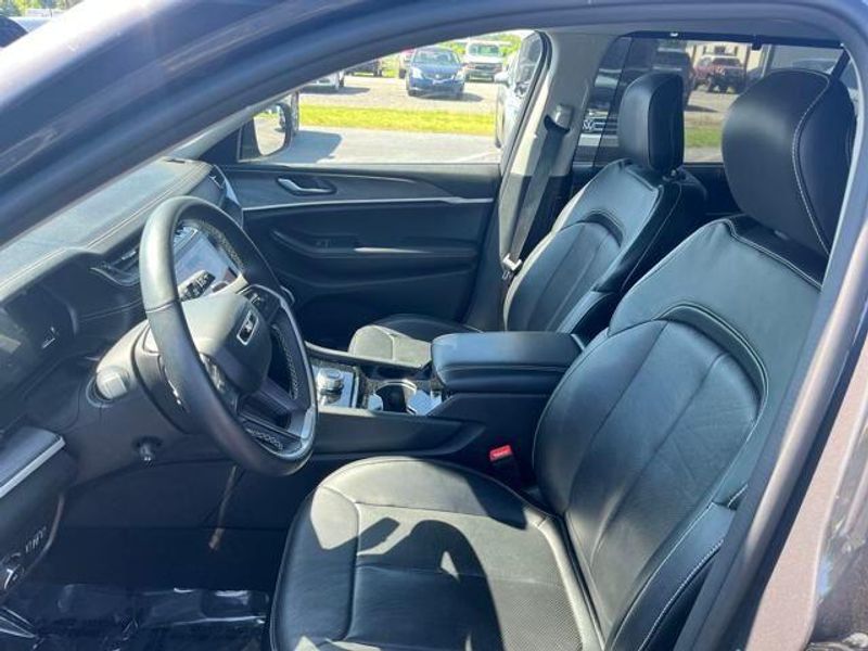 2022 Jeep Grand Cherokee L LimitedImage 9