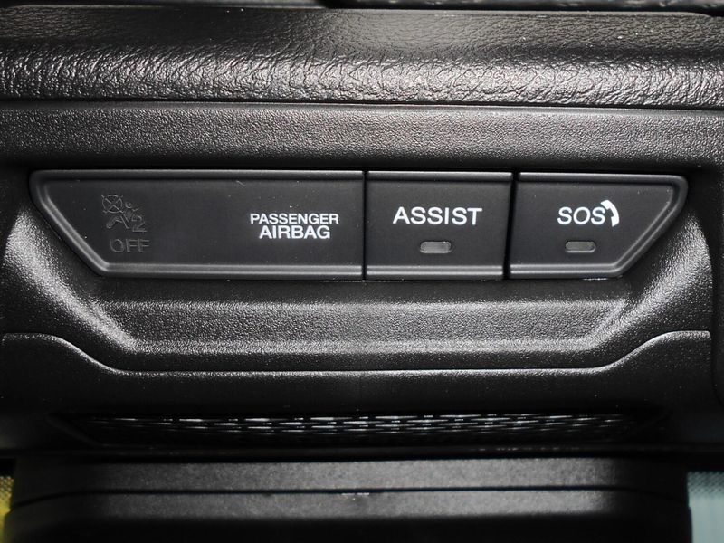 2025 Jeep Gladiator High Tide 4x4Image 18