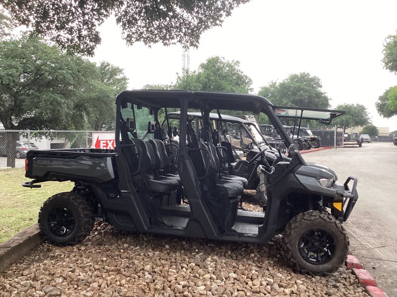 2024 Can-Am DEFENDER MAX XT HD9 STONE GRAYImage 4