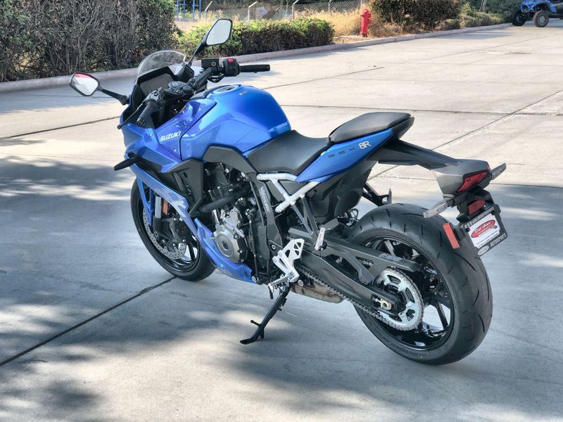New 2026 Suzuki GSX-8R Image 15