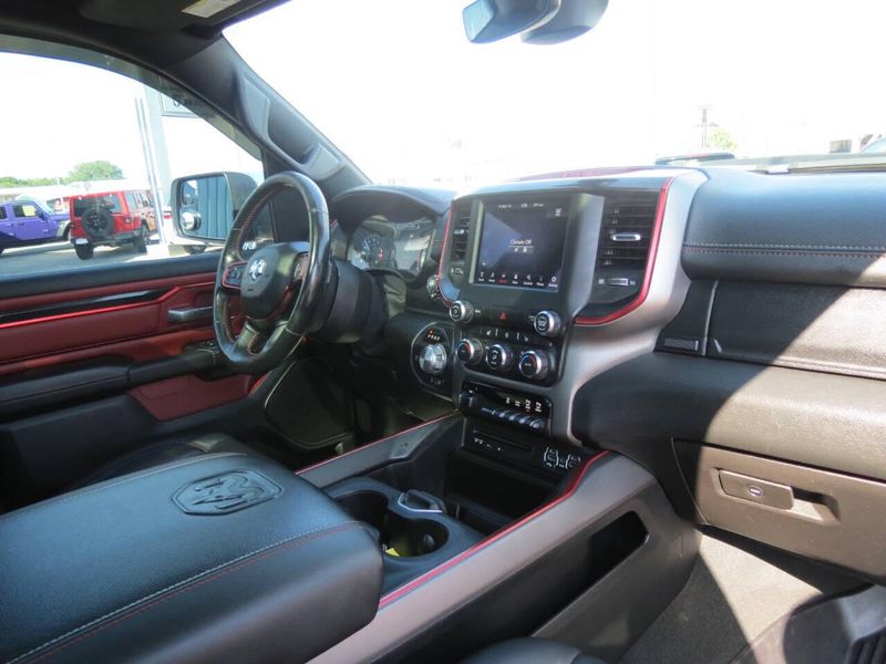 Used 2019 RAM 1500 Rebel 4x4 4dr Crew Cab 5.6 ft. SB PickupImage 19