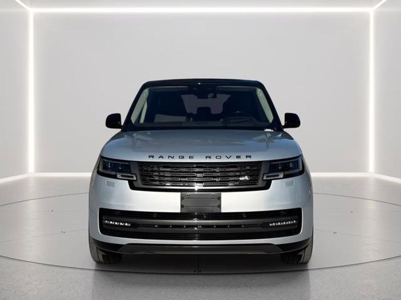 Used 2023 Land Rover Range Rover SE