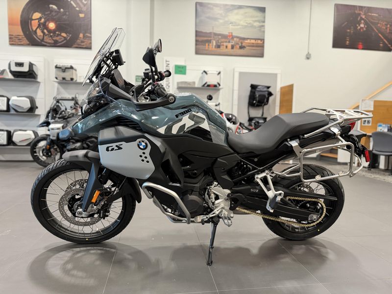 2026 BMW F 900 GS ADVENTUREImage 2