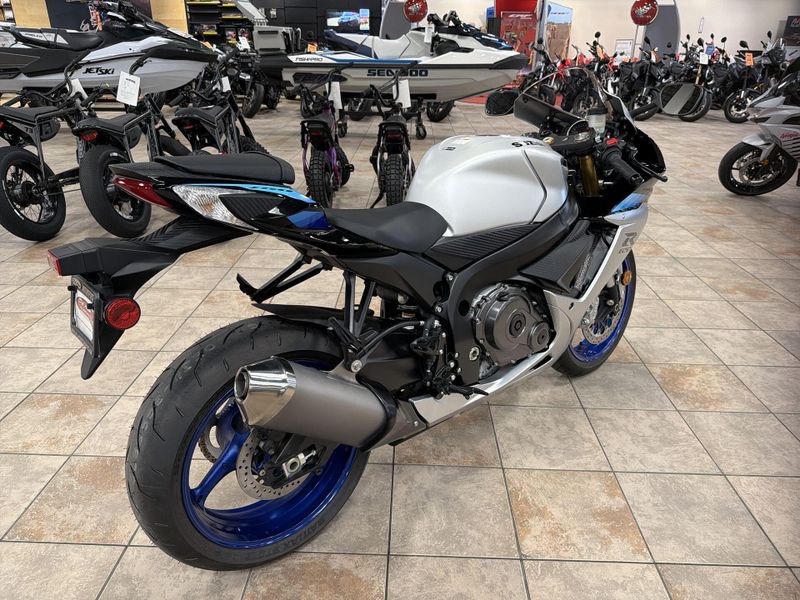 New 2026 Suzuki GSX-R750 Image 17