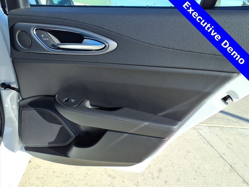 New 2025 Alfa Romeo Giulia RwdImage 11