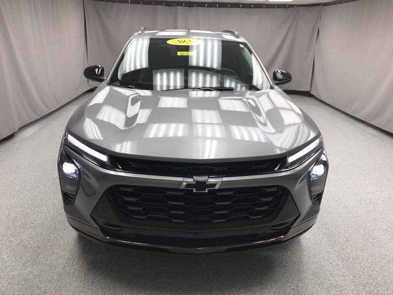 Used 2025 Chevrolet Trax ActivImage 6