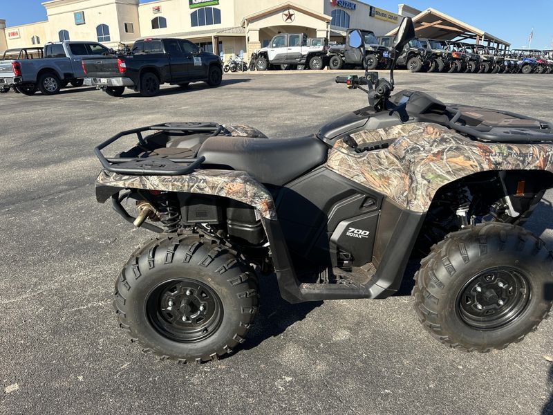 2024 Can-Am OUTLANDER DPS 700 WILDLAND CAMOImage 2