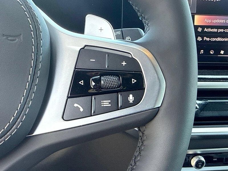 New 2027 BMW X7 xDrive40iImage 23