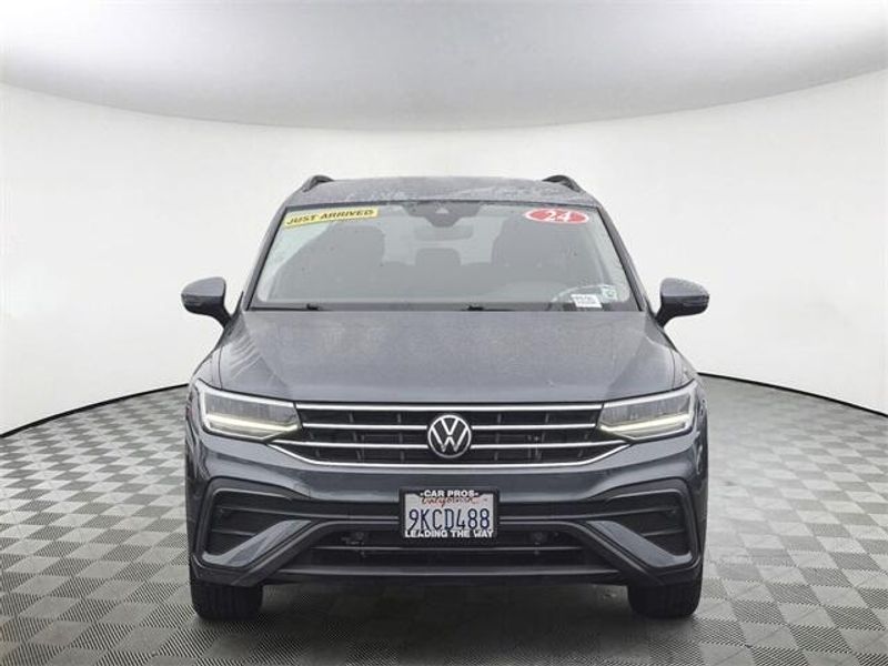 2024 Volkswagen Tiguan 2.0T SImage 3