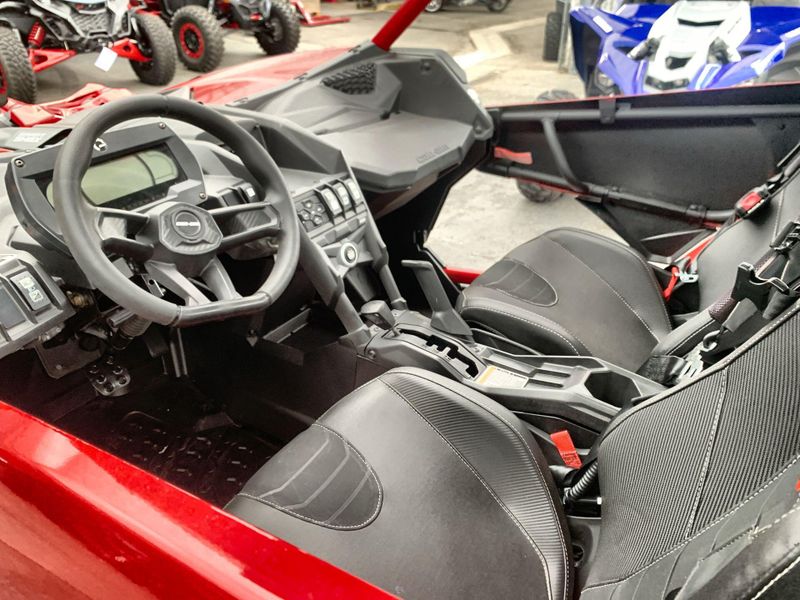 New 2025 Can-Am MAVERICK X3 MAX X RS TURBO RR SMART-SHOX Image 21