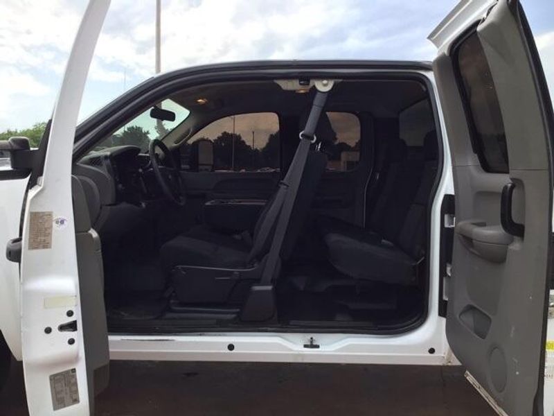 2010 Chevrolet Silverado 1500 Work TruckImage 17