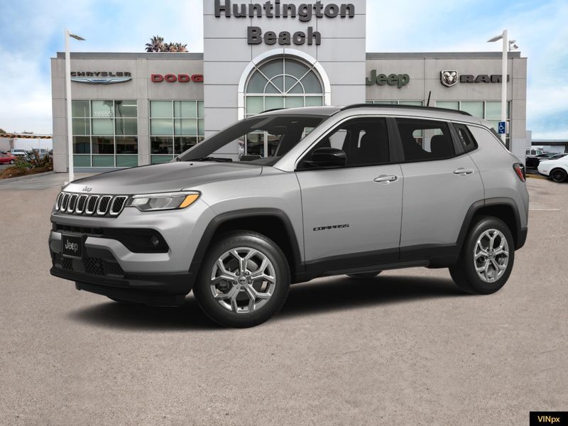 2025 Jeep Compass Latitude 4x4Image 2