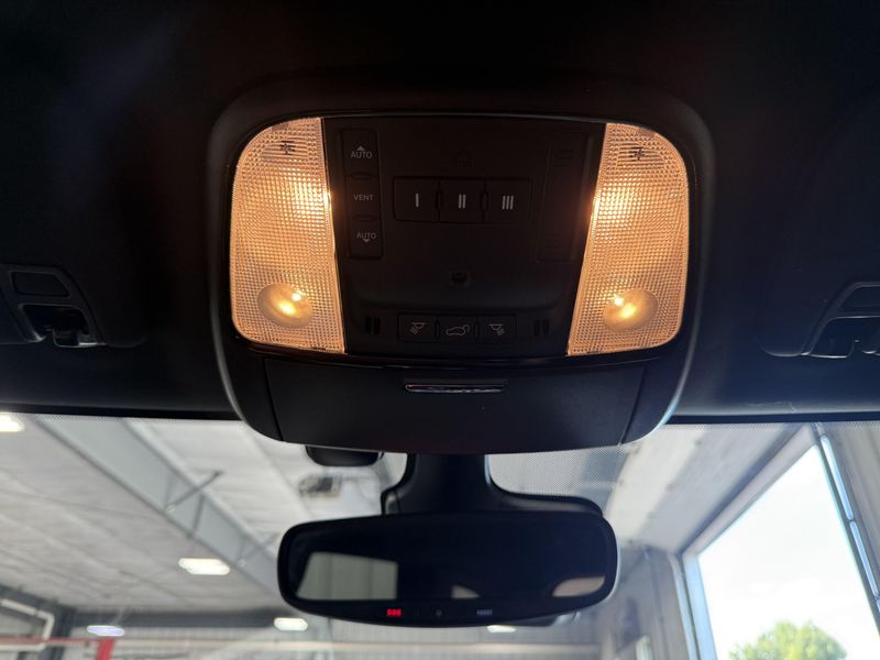Used 2025 Dodge Durango R/T 20th Anniversary PlusImage 24