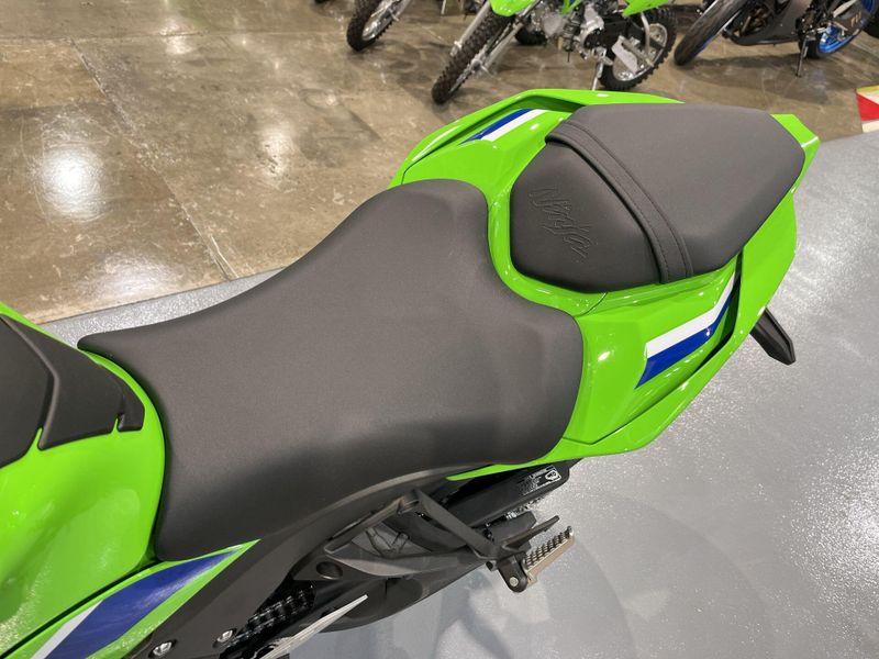 New 2026 Kawasaki NINJA ZX-10R ABS Image 12