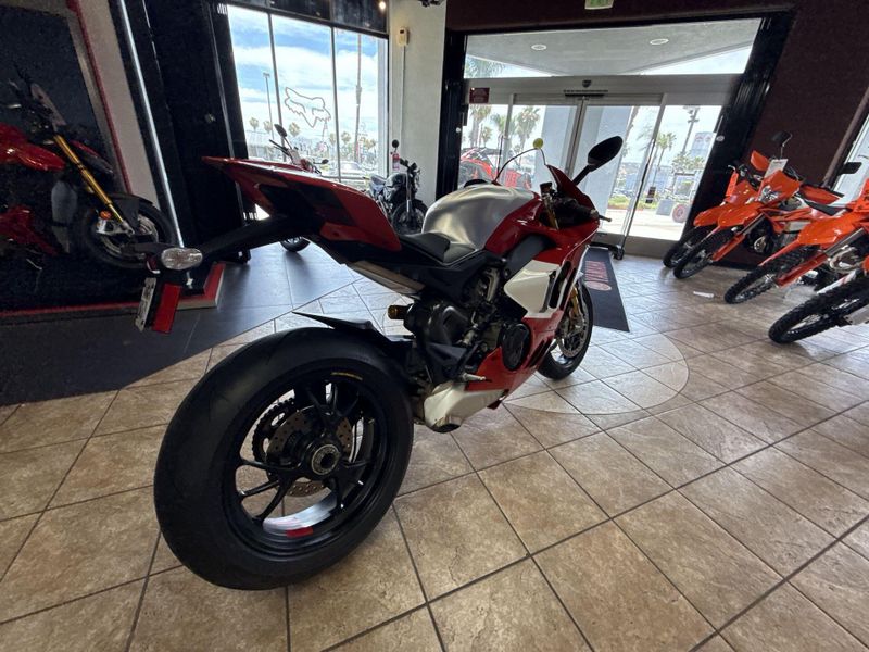 Used 2023 Ducati PANIGALE V4 R Image 13